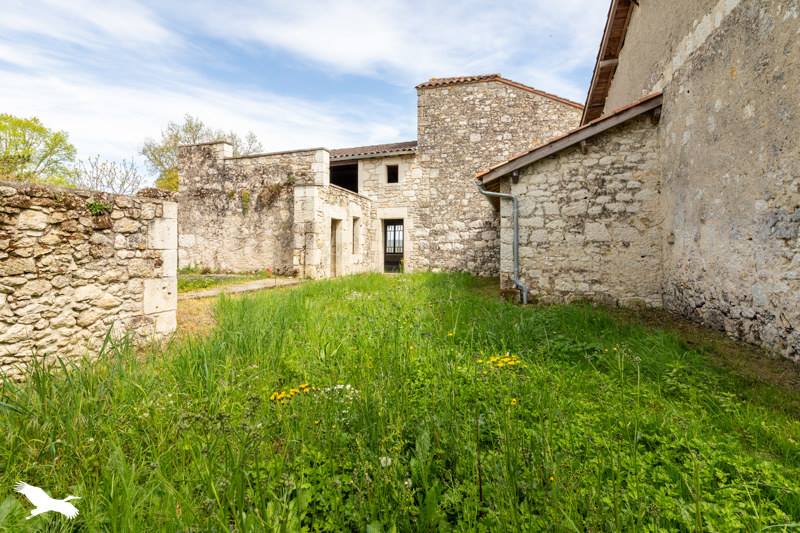 Vente Maison PUYMIROL - 4 pièces -170 m² - (47270)