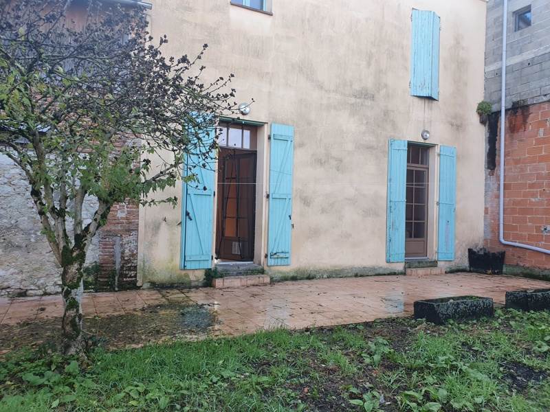 Vente Maison VALENCE - 4 pièces -110 m² - (82400)