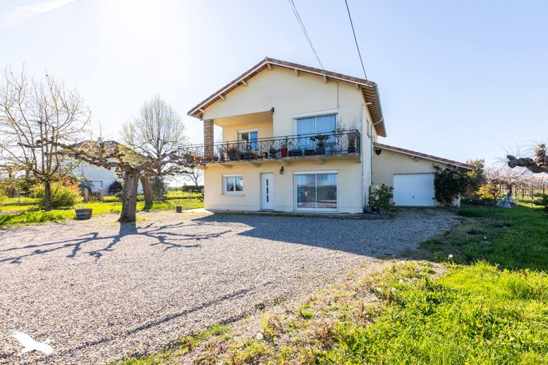 Vente Maison ST NICOLAS DE LA GRAVE - 5 pièces -193 m² - (82210)