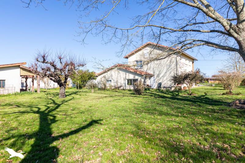 Vente Maison ST NICOLAS DE LA GRAVE - 5 pièces -193 m² - (82210)