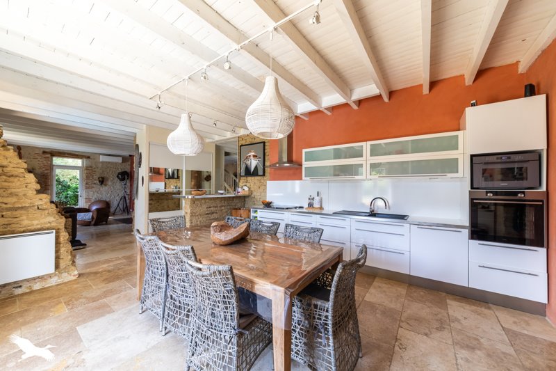 Vente Maison ST CIRICE - 8 pièces -240 m² - (82340)