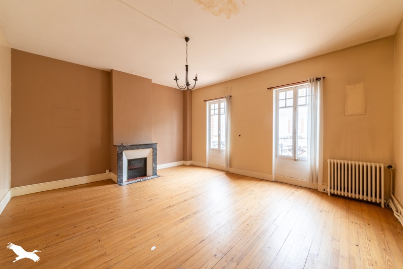 Vente Maison VALENCE - 3 pièces -141 m² - (82400)