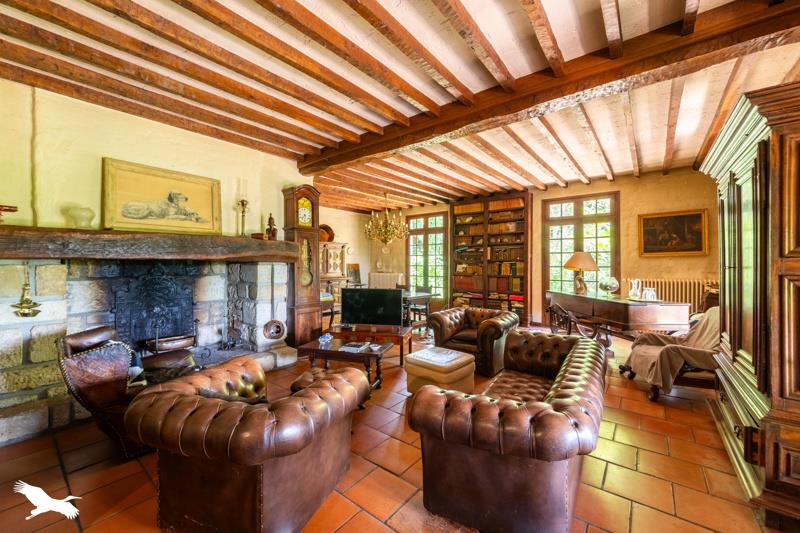 Vente Maison GRAYSSAS - 6 pièces -231 m² - (47270)