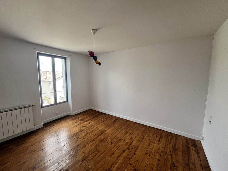 Vente Maison CASTELSAGRAT - 5 pièces -128 m² - (82400)