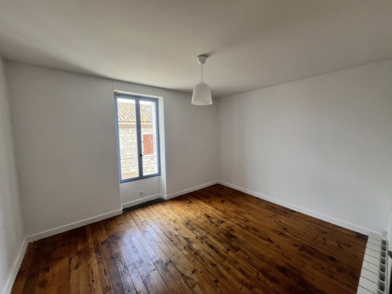 Vente Maison CASTELSAGRAT - 5 pièces -128 m² - (82400)