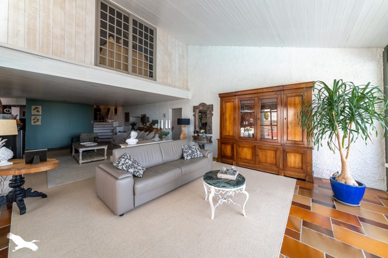 Vente Maison PUYMIROL - 4 pièces -205 m² - (47270)