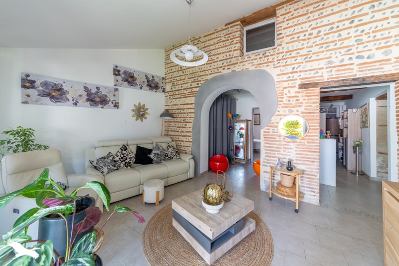 Vente Maison LAMAGISTERE - 5 pièces -145 m² - (82360)
