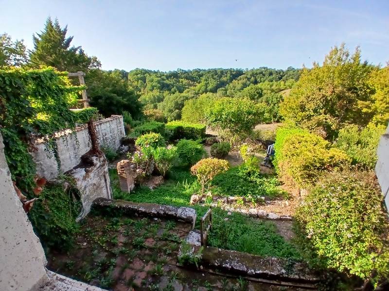 Vente Maison MONTJOI - 8 pièces -194 m² - (82400)