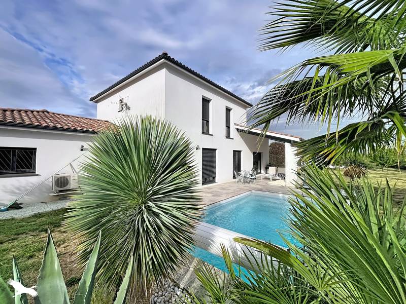 Vente Maison Saint-Nicolas-de-la-Grave - 5 pièces -153 m² - (82210)