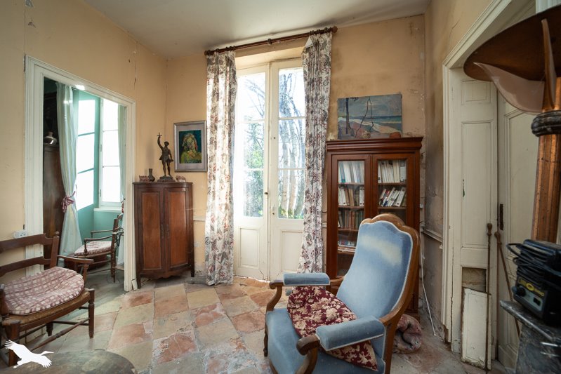 Vente Maison ST SEURIN DE BOURG - 8 pièces -213 m² - (33710)