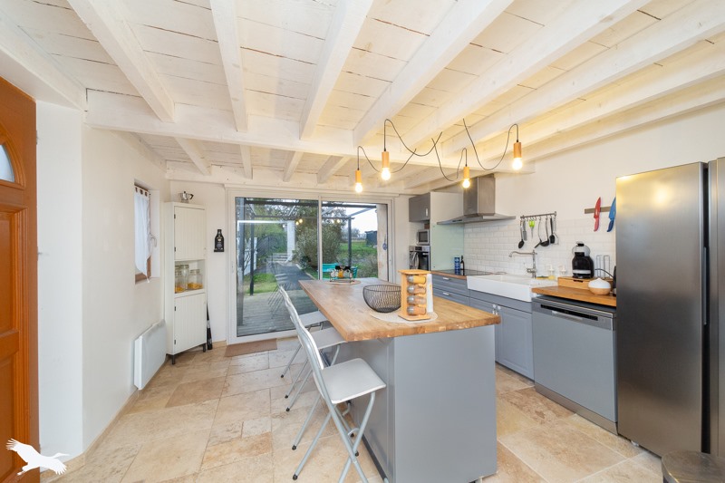 Vente Maison LUGON ET L ILE DU CARNAY - 4 pièces -82 m² - (33240)