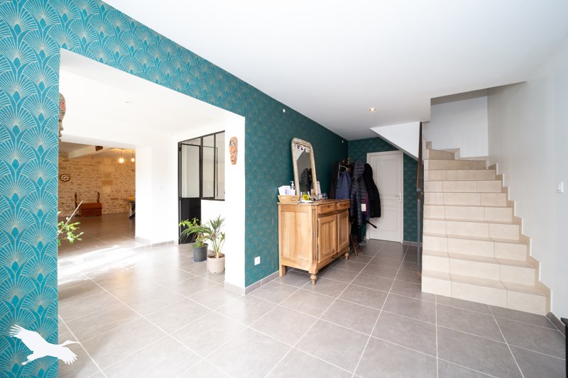 Vente Maison ASQUES - 7 pièces -298 m² - (33240)