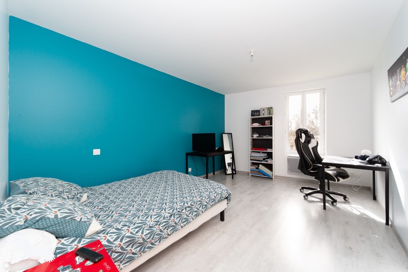 Vente Maison ASQUES - 7 pièces -298 m² - (33240)