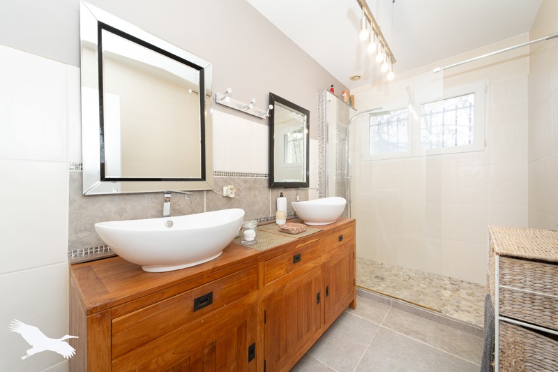 Vente Maison ST LAURENT D ARCE - 4 pièces -137 m² - (33240)