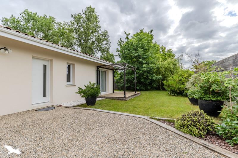 Vente Maison PEUJARD - 4 pièces -105 m² - (33240)