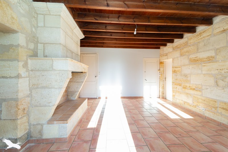 Vente Maison GAURIAGUET - 5 pièces -145 m² - (33240)