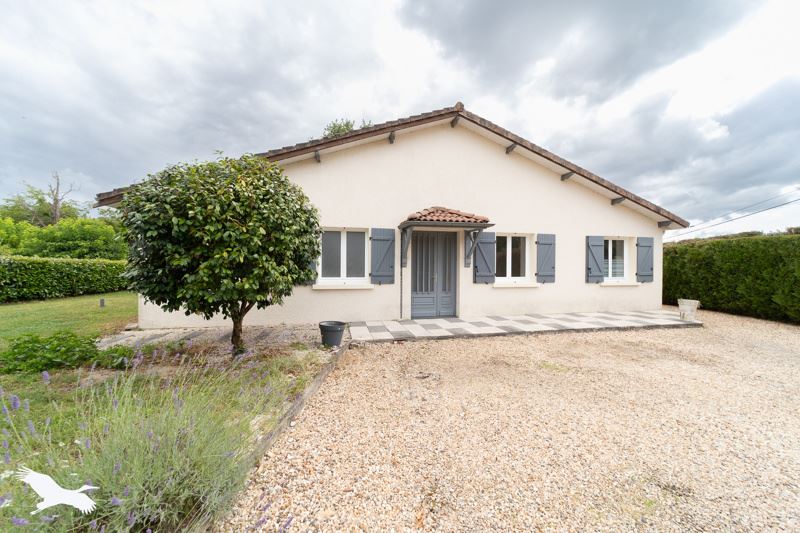 Vente Maison LA LANDE DE FRONSAC - 5 pièces -109 m² - (33240)