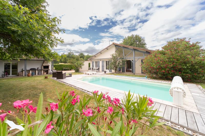 Vente Maison LA LANDE DE FRONSAC - 5 pièces -109 m² - (33240)