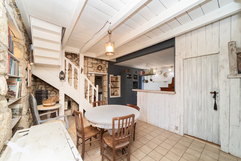 Vente Maison TAURIAC - 3 pièces -109 m² - (33710)