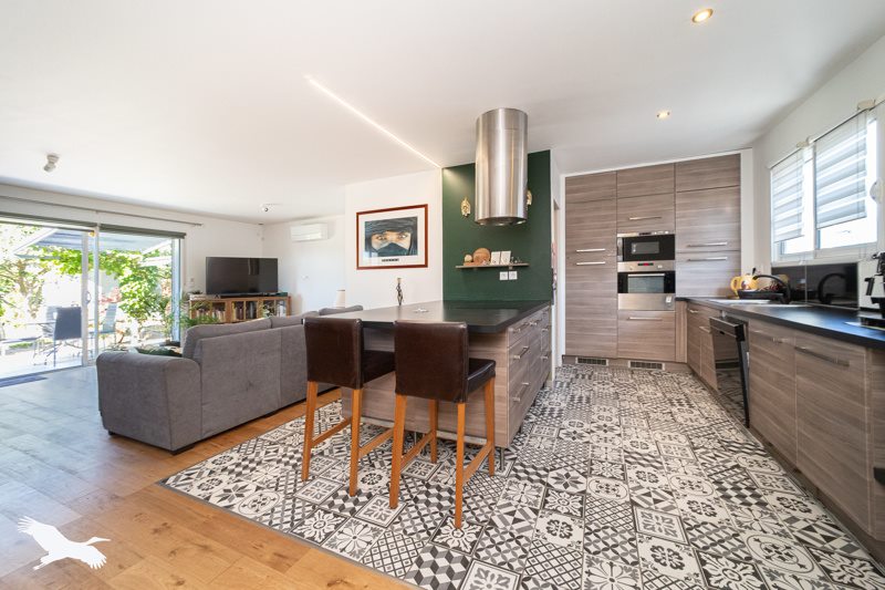 Vente Maison LUGON ET L ILE DU CARNAY - 3 pièces -95 m² - (33240)