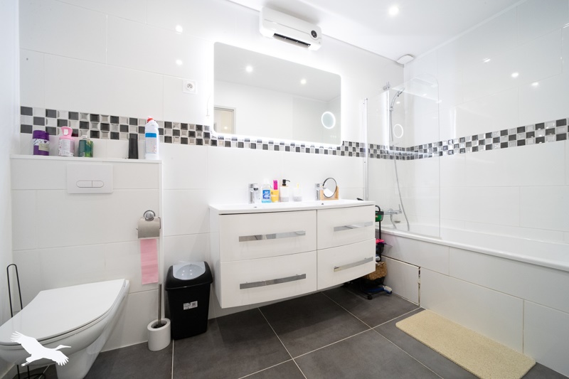 Vente Maison VAL DE VIRVEE - 4 pièces -130 m² - (33240)