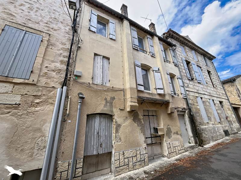 Vente Maison BOURG 33710 4 pièces - 85,66 m²