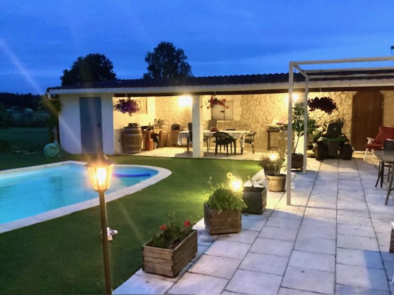 Vente Maison MENESPLET 24700 4 pièces - 166 m²