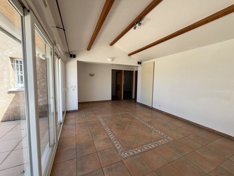 Vente Maison MENESPLET - 4 pièces -133 m² - (24700)