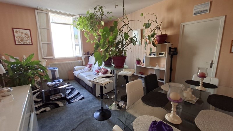 Vente Appartement Villefranche-de-Lonchat - 2 pièces -53 m² - (24610)