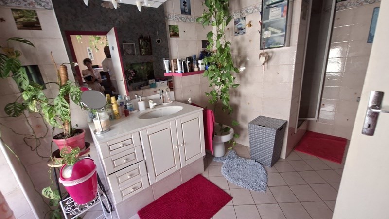 Vente Appartement Villefranche-de-Lonchat - 2 pièces -53 m² - (24610)