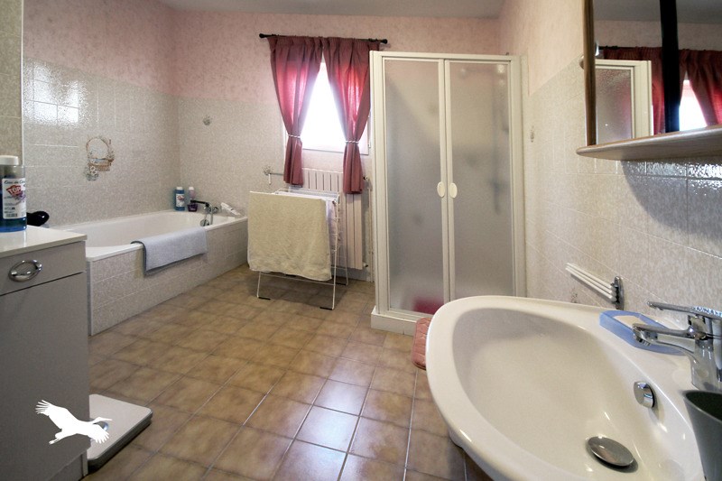 Vente Maison Montpon-Ménestérol - 6 pièces -158 m² - (24700)
