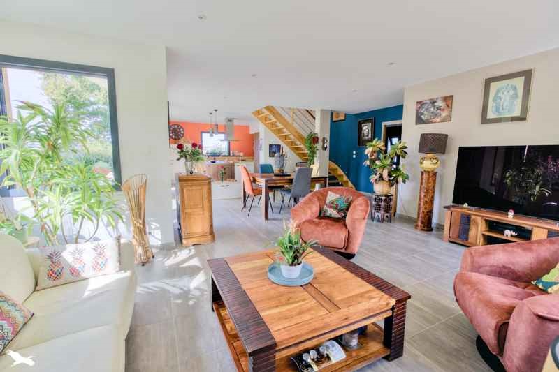 Vente Maison PLOUGASTEL DAOULAS - 6 pièces -162 m² - (29470)