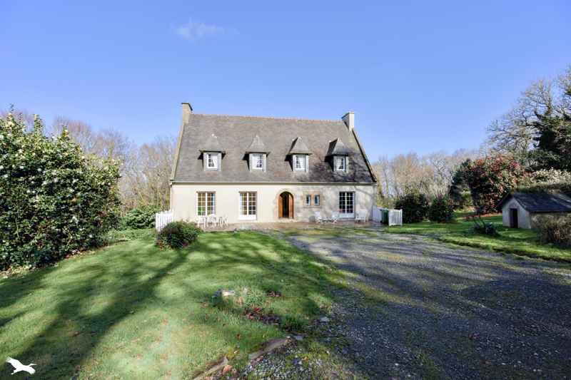 Vente Maison LOPERHET - 8 pièces -214 m² - (29470)