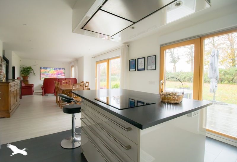 Vente Maison TREMEVEN - 6 pièces -143 m² - (29300)