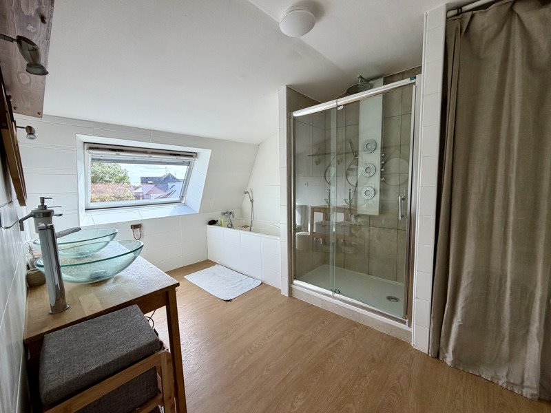 Vente Appartement QUIMPER - 5 pièces -101 m² - (29000)