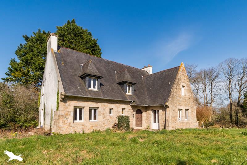Vente Maison PLOUBEZRE - 7 pièces -173 m² - (22300)