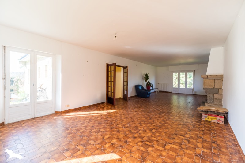 Vente Maison PLOUBEZRE - 7 pièces -173 m² - (22300)