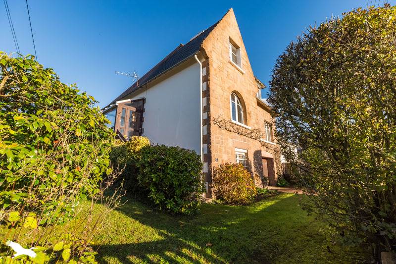 Vente Maison LANNION - 6 pièces -128 m² - (22300)