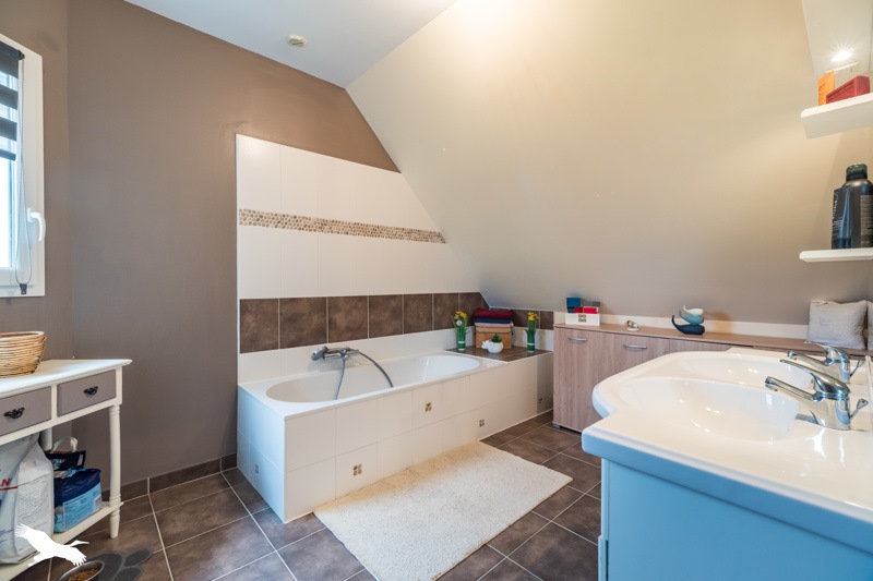 Vente Maison PLOUBEZRE - 6 pièces -135 m² - (22300)