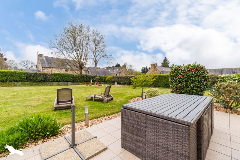 Vente Maison PLOUBEZRE - 6 pièces -135 m² - (22300)