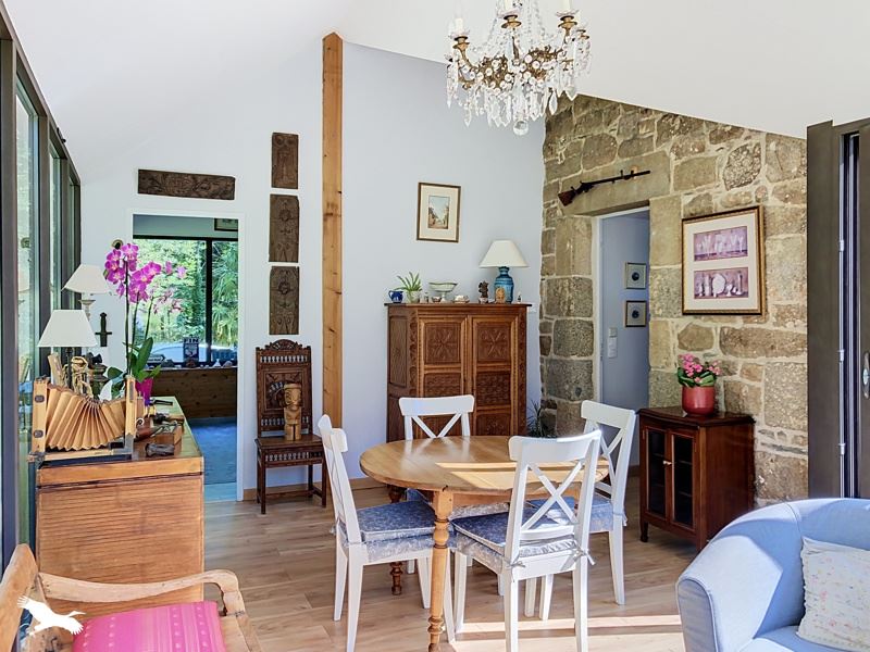 Vente Maison PLOUBEZRE - 6 pièces -166 m² - (22300)
