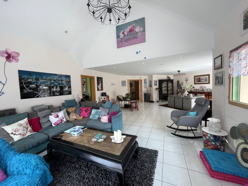 Vente Maison Milizac-Guipronvel - 6 pièces -173 m² - (29290)