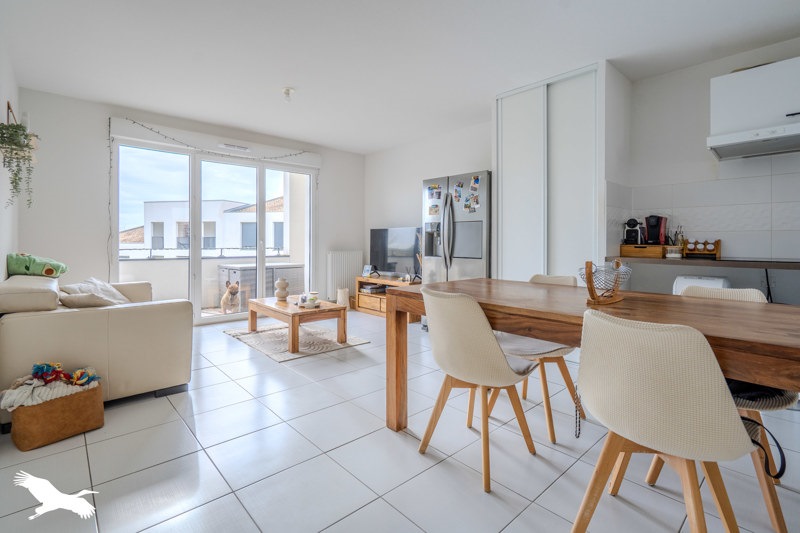 Vente Appartement ST MEDARD EN JALLES - 2 pièces -42 m² - (33160)