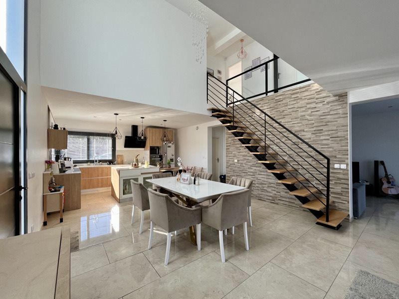 Vente Maison ST MEDARD EN JALLES - 4 pièces -139 m² - (33160)