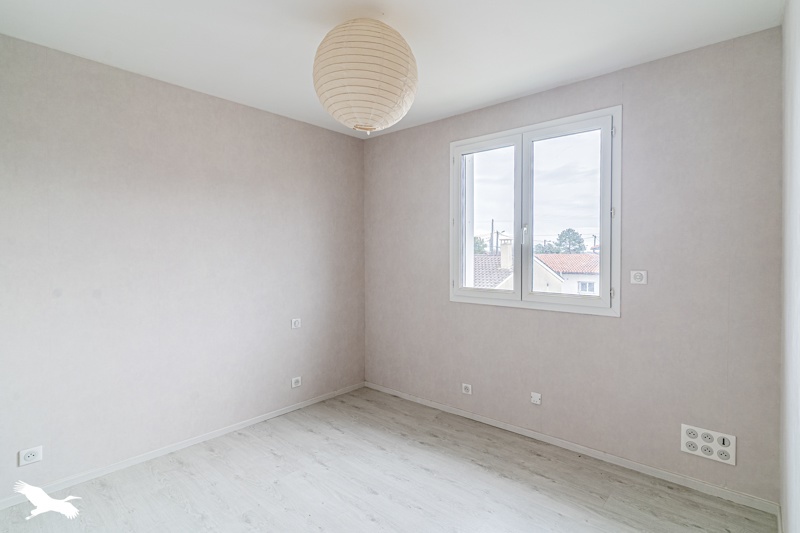 Vente Maison ST MEDARD EN JALLES - 8 pièces -180 m² - (33160)