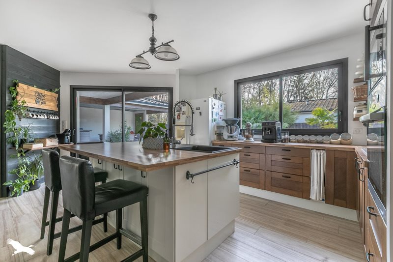 Vente Maison ST AUBIN DE MEDOC - 5 pièces -135 m² - (33160)