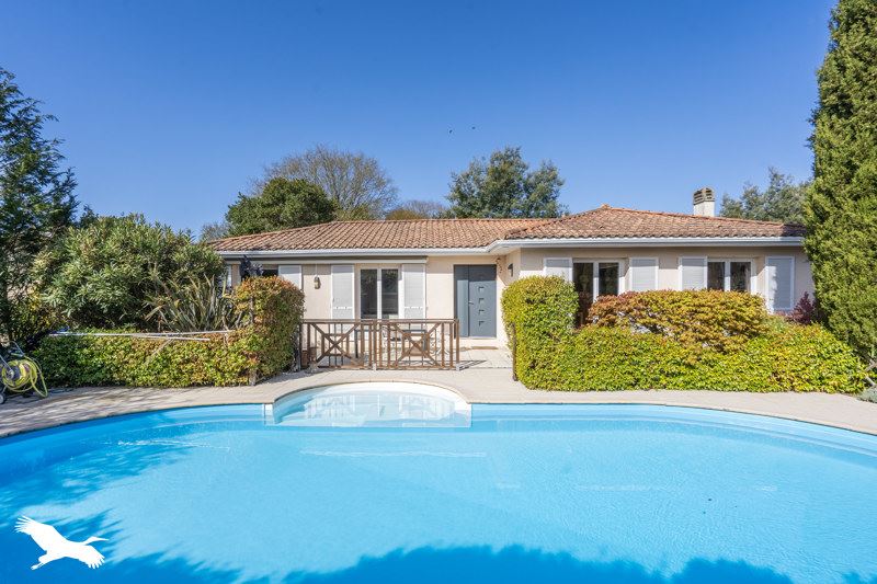Vente Maison ST MEDARD EN JALLES - 5 pièces -113 m² - (33160)