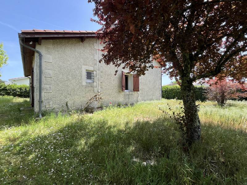 Vente Maison ST MEDARD EN JALLES - 6 pièces -106 m² - (33160)