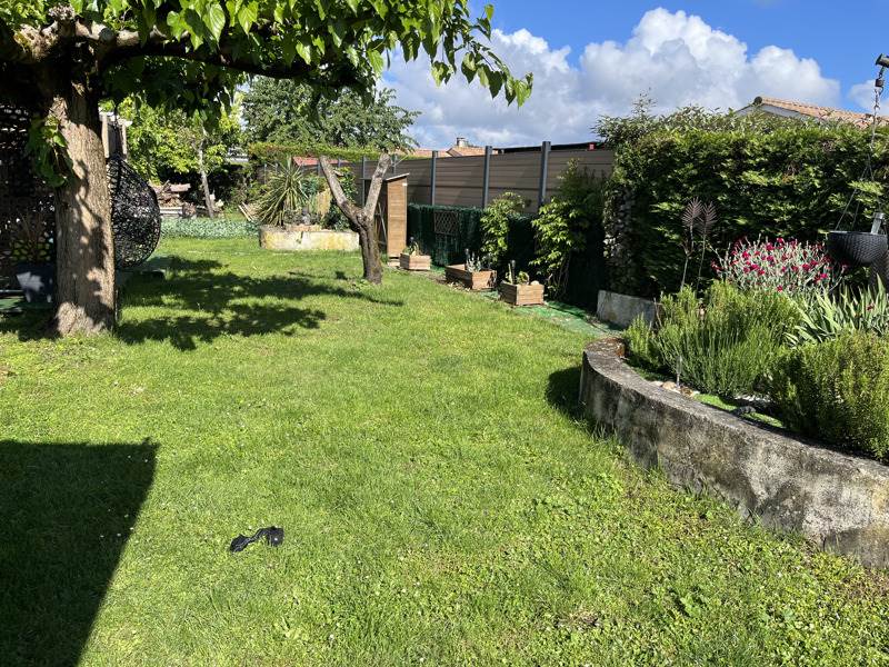 Vente Maison Saint-Médard-en-Jalles - 4 pièces -125 m² - (33160)