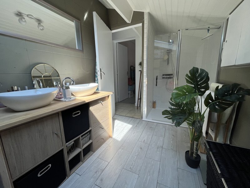 Vente Maison ST MEDARD EN JALLES - 6 pièces -140 m² - (33160)